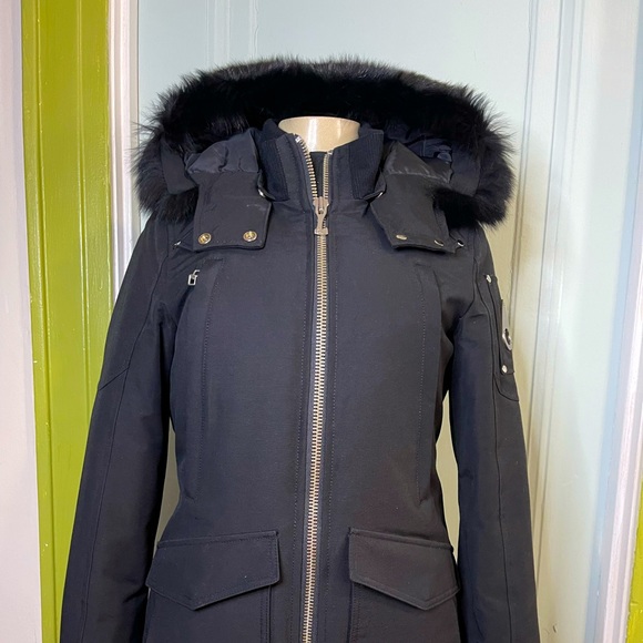 Moose Knuckles ( Pre-loved ) Jacket - Picture 1 of 13